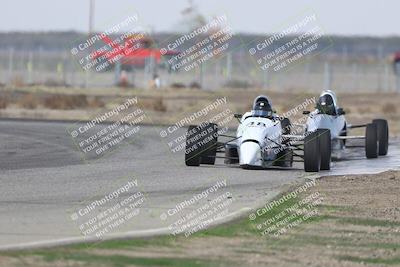 media/Oct-25-2025-CalClub SCCA (Sat) [[34c778dfbe]]/Group 5/Qualifying/